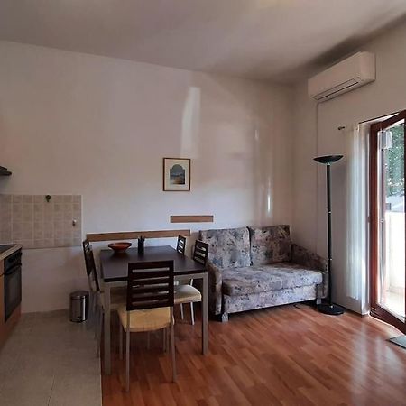 Quiet & Lovely Apartment-Ічичі Екстер'єр фото