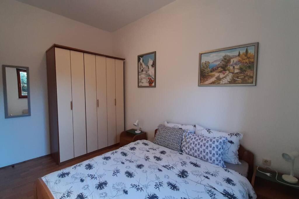 Quiet & Lovely Apartment-Ічичі Екстер'єр фото