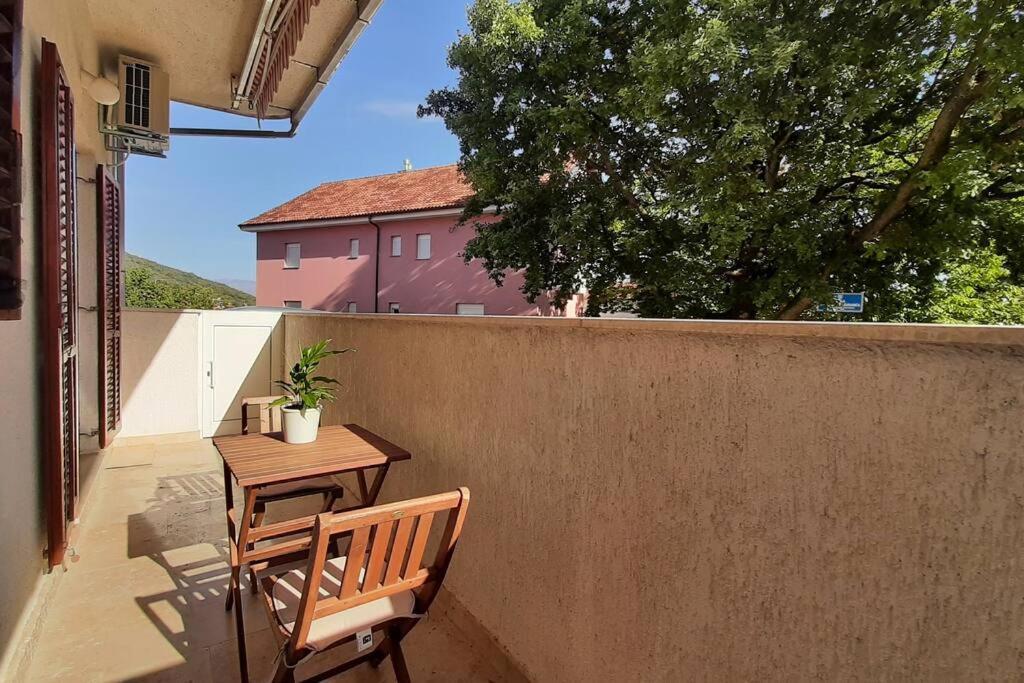 Quiet & Lovely Apartment-Ічичі Екстер'єр фото