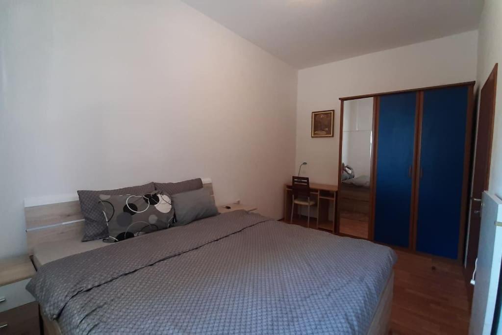 Quiet & Lovely Apartment-Ічичі Екстер'єр фото
